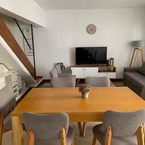 Duplex Con Terraza Y Estacionamiento Mendoza